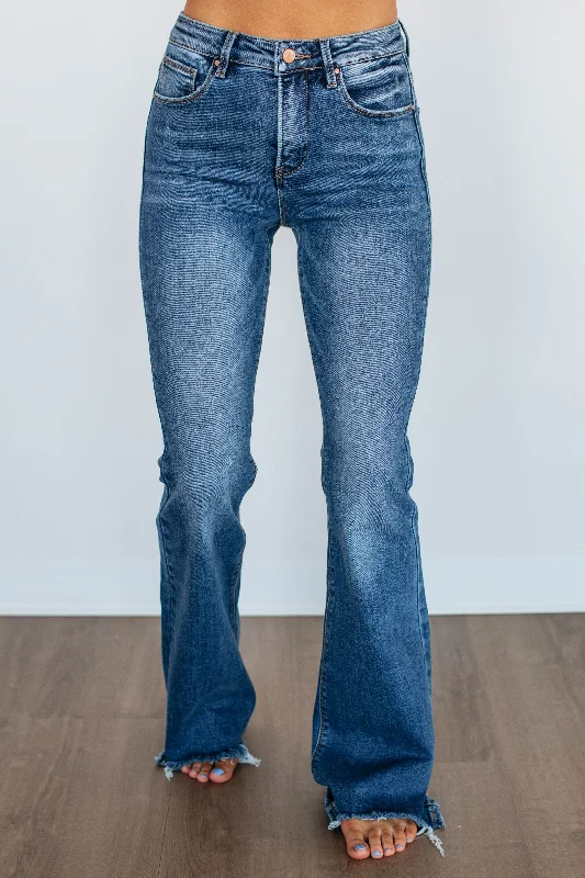 Designer skinny pants for luxury fashion flair -Bowie Risen Jeans