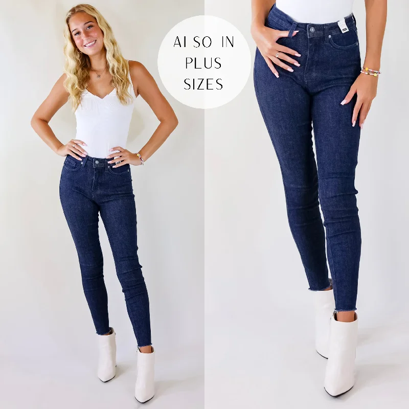 Four Pocket Jeans for Simplicity -Last Chance Size 0 | Judy Blue | Can't Pass This Tummy Control Raw Hem Skinny Jeans in Medium Wash