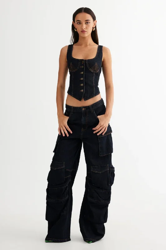 Stylish cropped pants for warm season trends -LIONESS Smokeshow Jean Dark Denim