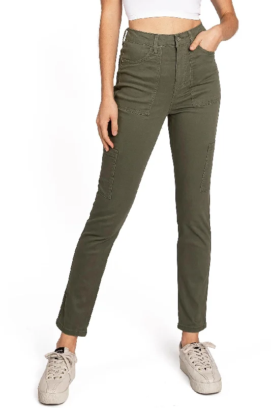 Mom Jeans for Vintage Appeal -Undercurrent Cargo Skinnys