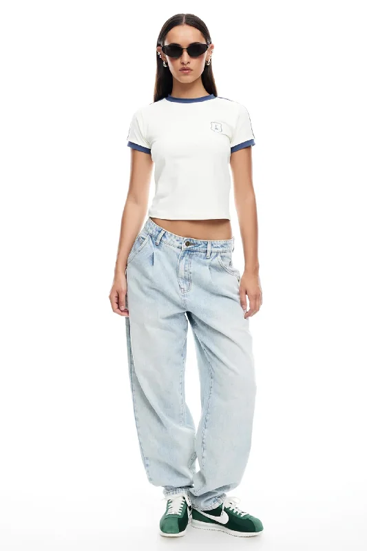 Lightweight travel pants for long flight comfort -LIONESS On My Way Denim Jean Light Denim