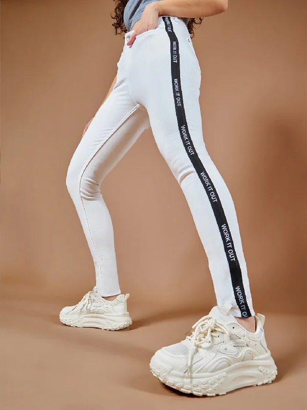 Camping Jeans for Wilderness -Women's White Skinny Mid Rise Clean Look Printed Twill Tape Detailing Bleached Regular Length Stretchable Denim Jeans