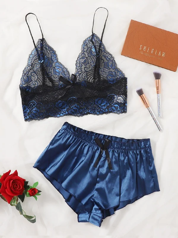 Trendy patterned shorts for women with floral prints for a chic summer look-Floral Lace Bralette With Satin Shorts